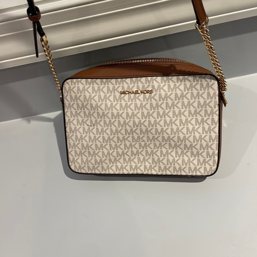 Michael kors over the shoulder purse